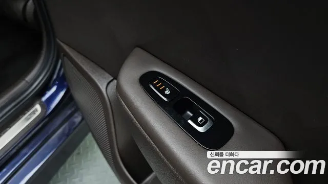 Kia Stinger 2018 — фото 18