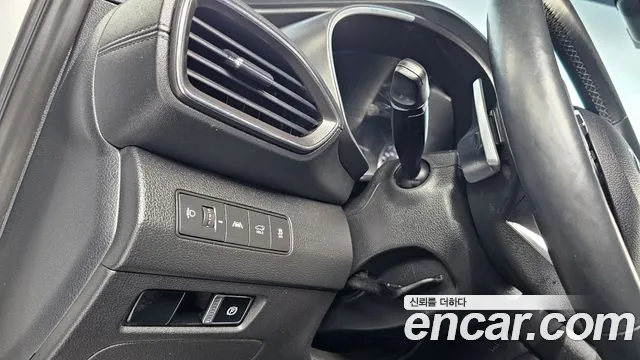 Hyundai Santafe 2021 — фото 14