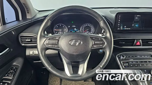 Hyundai Santafe 2021 — фото 15