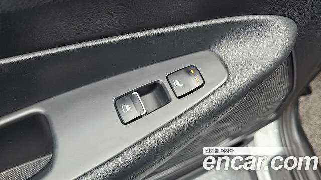 Hyundai Santafe 2021 — фото 18
