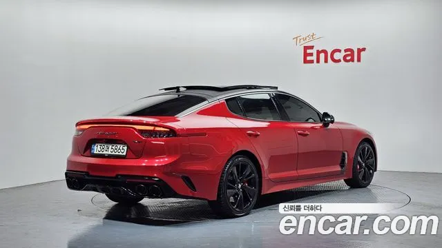 Kia Stinger 2021 — фото 2