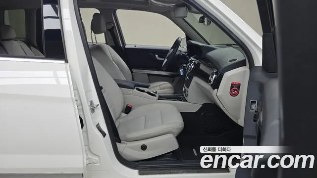 Mercedes-Benz GLK-Class 2013 — фото 11