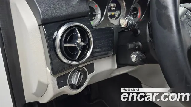 Mercedes-Benz GLK-Class 2013 — фото 14