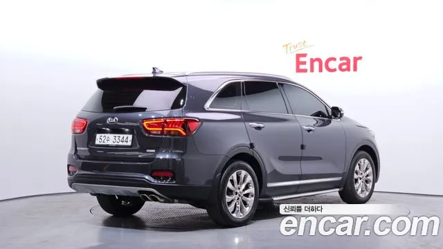 Kia Sorento 2018 — фото 2