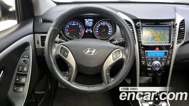 Hyundai i30 2012 — фото 12