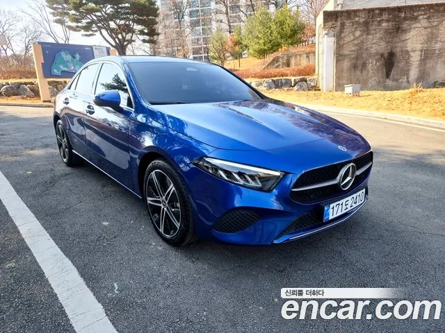 Mercedes-Benz A-Class 2025 — фото 3