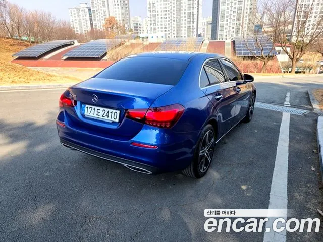 Mercedes-Benz A-Class 2025 — фото 4
