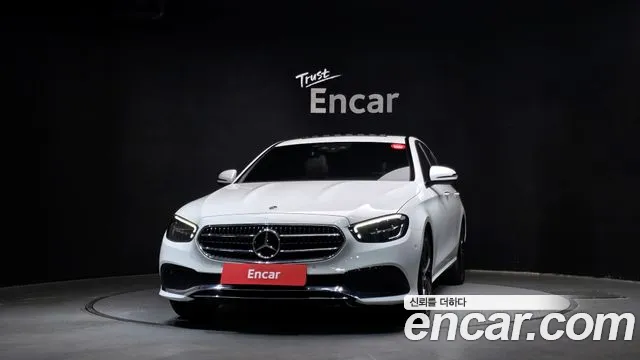 Mercedes-Benz E-Class 2021 — фото 3