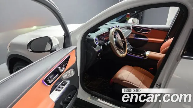Mercedes-Benz GLC-Class 2025 — фото 11