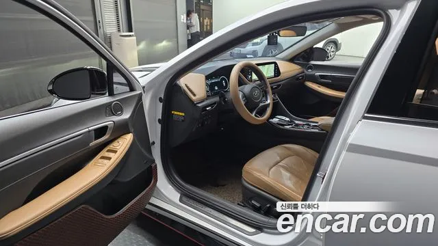 Hyundai Sonata 2020 — фото 10