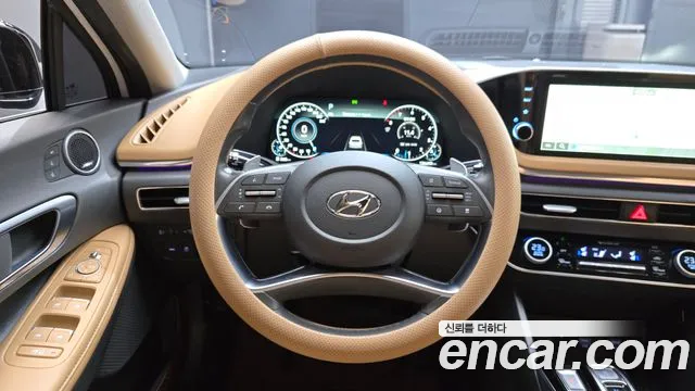Hyundai Sonata 2020 — фото 13