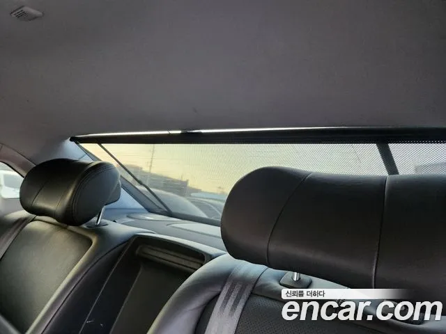 Hyundai Equus 2014 — фото 18