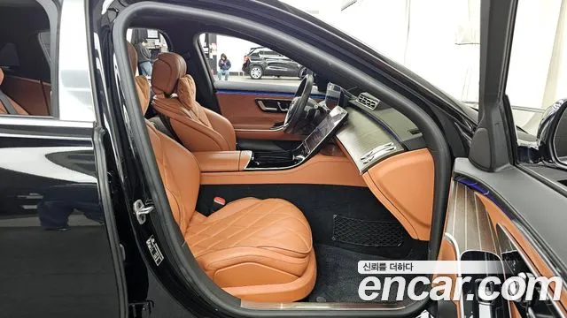 Mercedes-Benz S-Class 2023 — фото 11