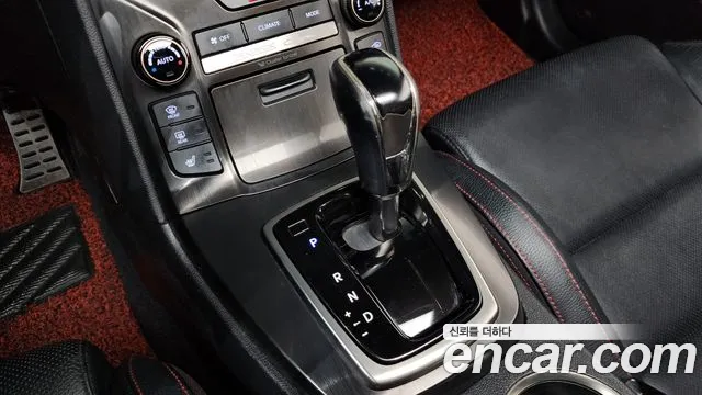 Hyundai Genesis 2016 — фото 9