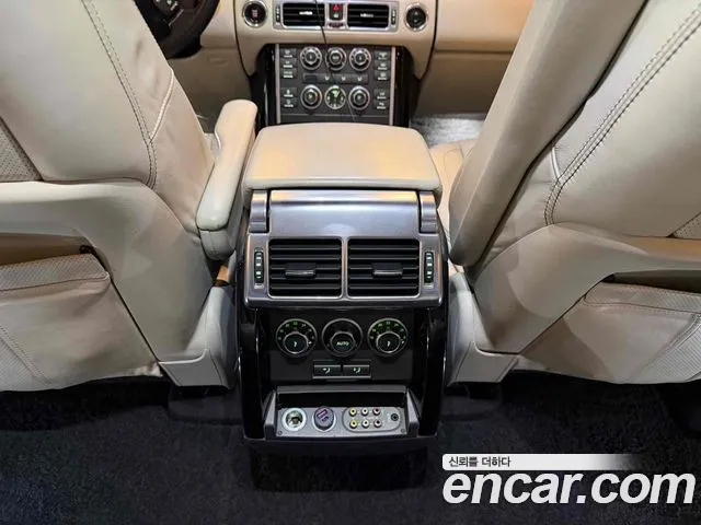 Land Rover Range Rover 2012 — фото 19