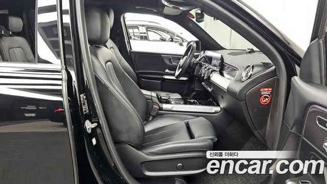 Mercedes-Benz GLB-Class 2021 — фото 11