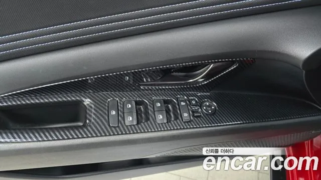 Hyundai AVANTE 2023 — фото 17