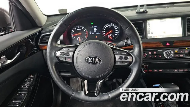 Kia K7 2016 — фото 13