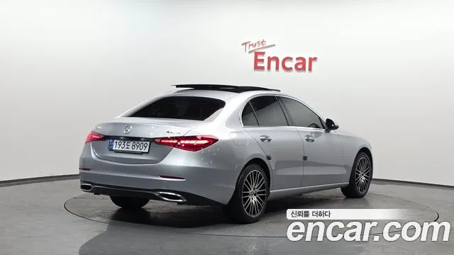 Mercedes-Benz C-Class 2022 — фото 1