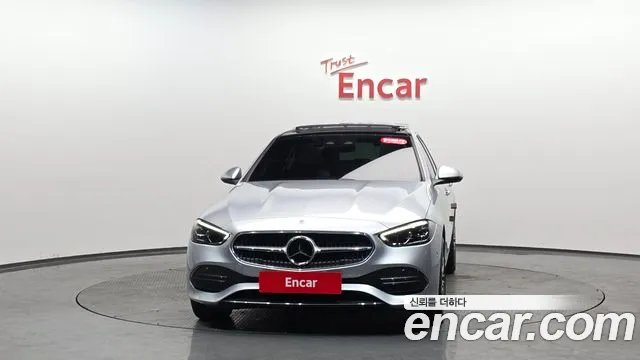 Mercedes-Benz C-Class 2022 — фото 2