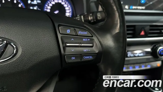 Hyundai Kona 2018 — фото 16