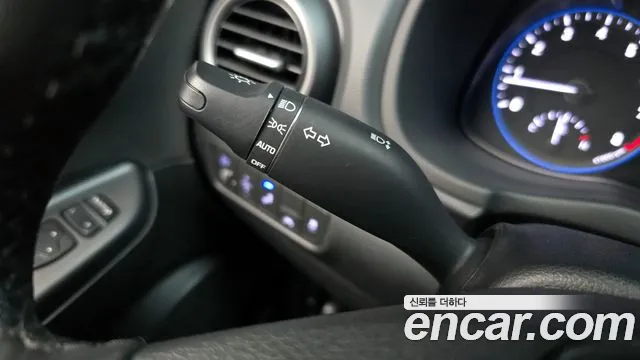 Hyundai Kona 2018 — фото 19