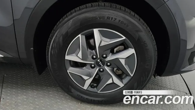 Kia Sorento 2023 — фото 4