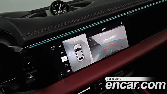 Porsche Macan 2025 — фото 14
