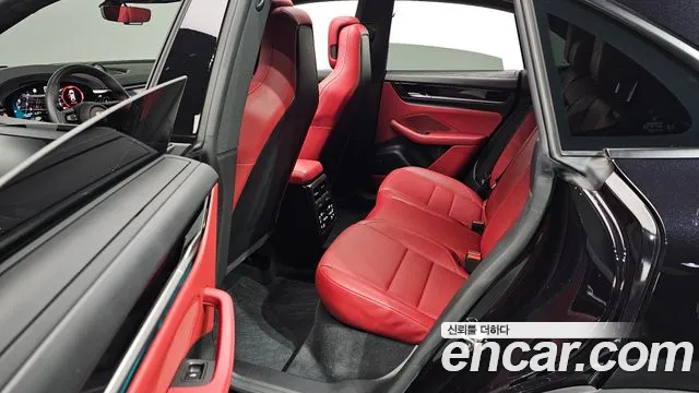 Porsche Macan 2025 — фото 16
