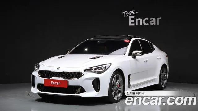 Kia Stinger 2020 — фото 1