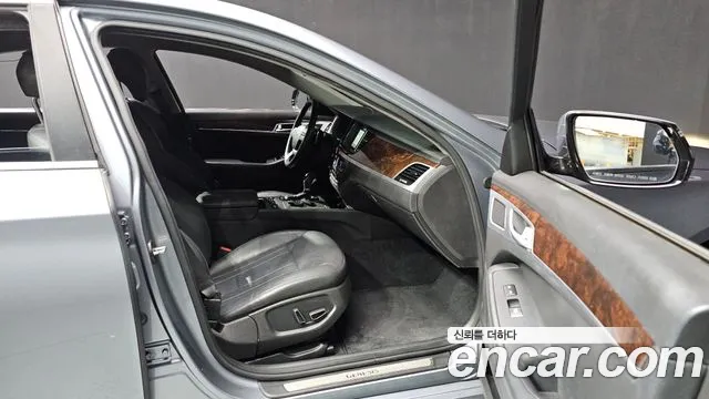 Hyundai Genesis 2015 — фото 17