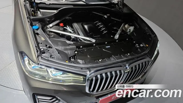 BMW X7 2022 — фото 6