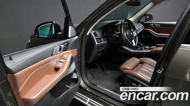 BMW X7 2022 — фото 10