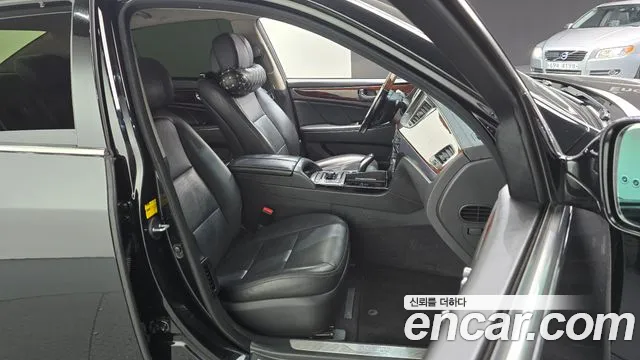 Hyundai Equus 2015 — фото 12