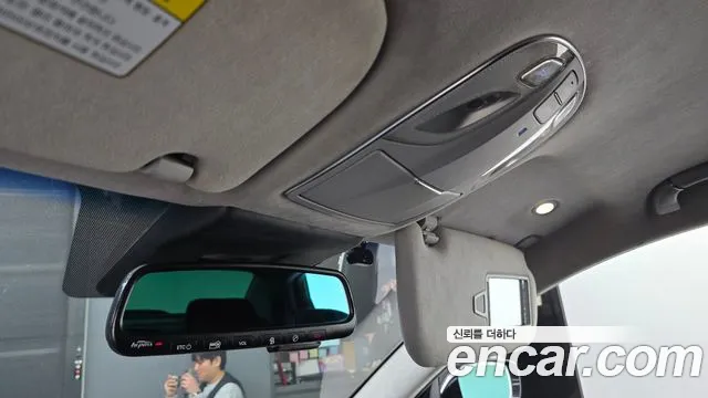 Hyundai Equus 2015 — фото 17