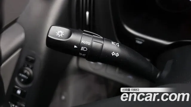 Hyundai Starex 2019 — фото 19