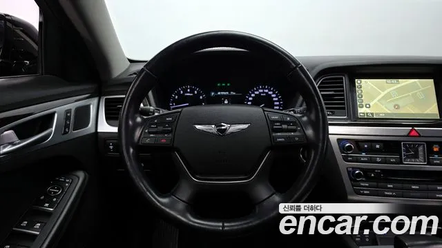 Genesis G80 2017 — фото 13