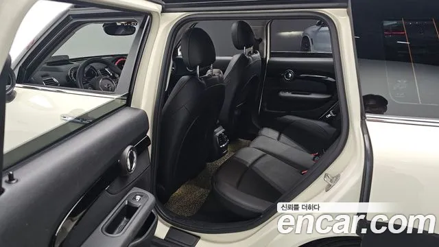 Mini Clubman 2021 — фото 12