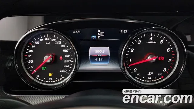 Mercedes-Benz E-Class 2018 — фото 8
