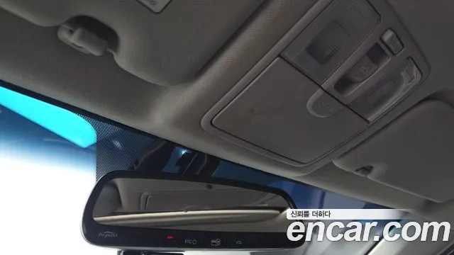 Hyundai AVANTE 2014 — фото 17