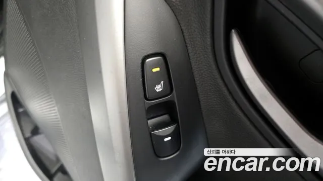 Hyundai AVANTE 2014 — фото 19