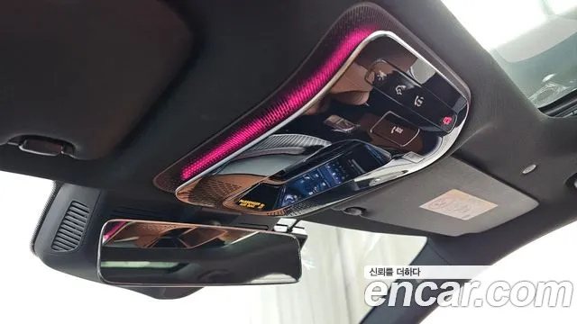 Mercedes-Benz C-Class 2025 — фото 18