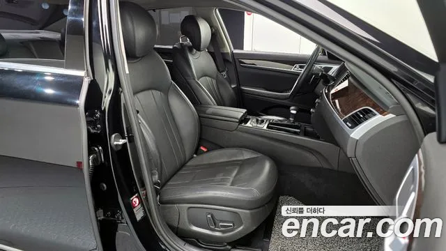 Hyundai Genesis 2015 — фото 10