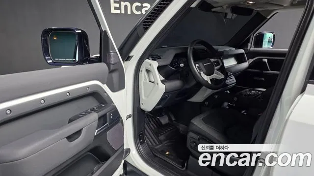 Land Rover Defender 2020 — фото 10