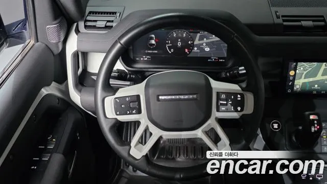 Land Rover Defender 2020 — фото 13