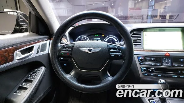 Hyundai Genesis 2014 — фото 14