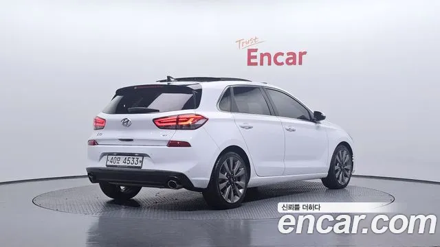 Hyundai i30 2017 — фото 2