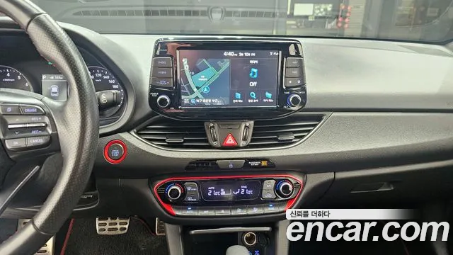 Hyundai i30 2017 — фото 14