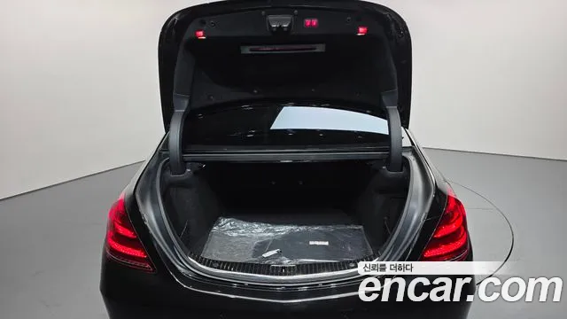Mercedes-Benz S-Class 2020 — фото 20