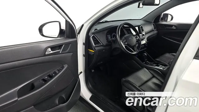 Hyundai Tucson 2018 — фото 11